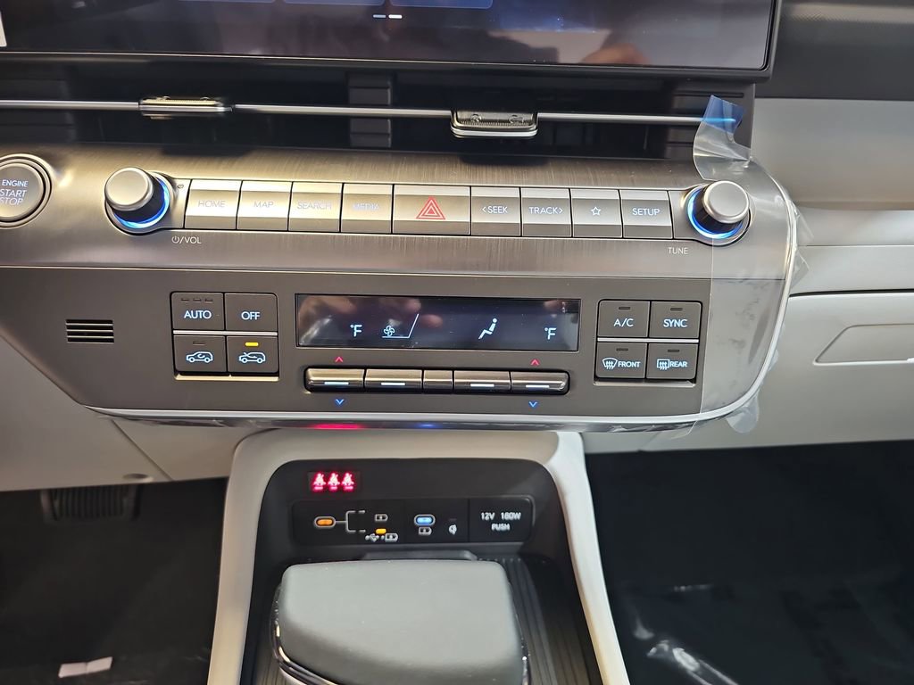 New 2026 Hyundai Kona SEL Sport AWD/4WD image 25