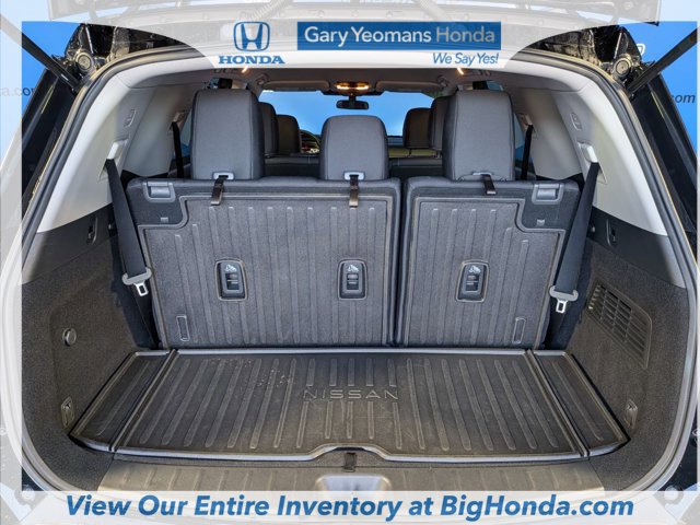 Used 2022 Nissan Pathfinder SV FWD image 19