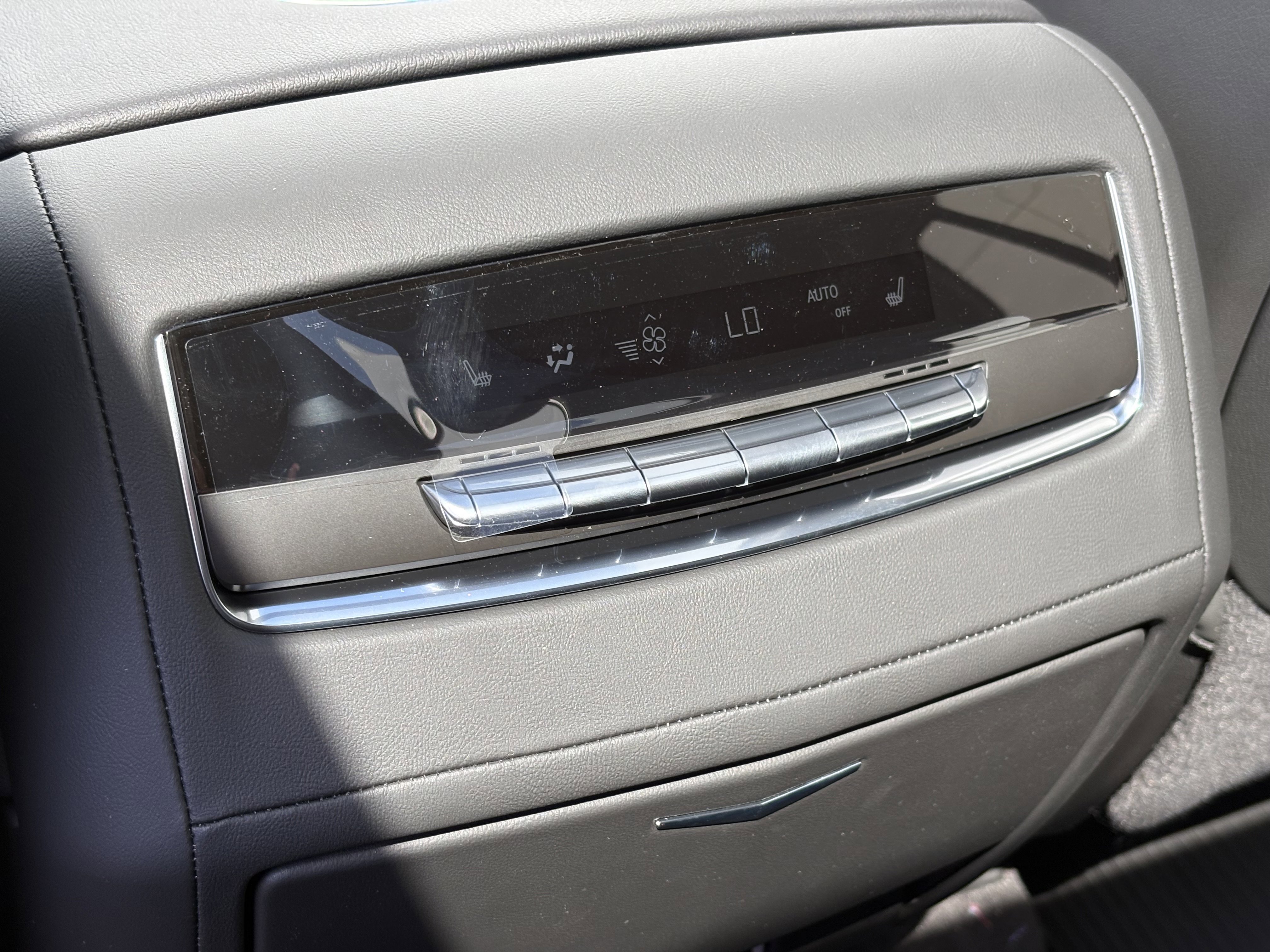 New 2026 Cadillac Escalade Luxury image 15