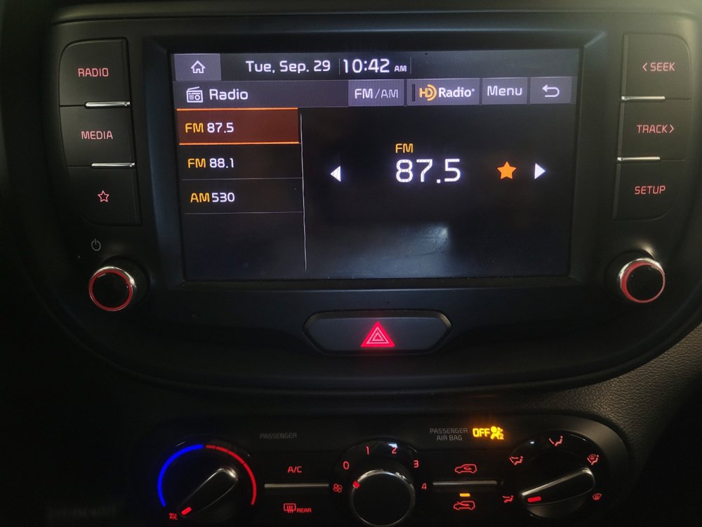 Used 2022 Kia Soul LX w/ Technology Package FWD image 25