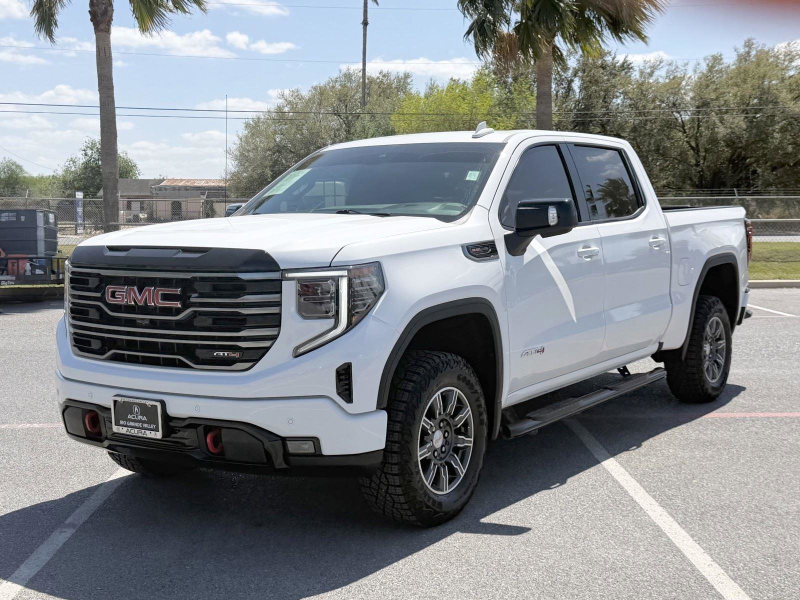 Used 2025 GMC Sierra 1500 AT4 image 12