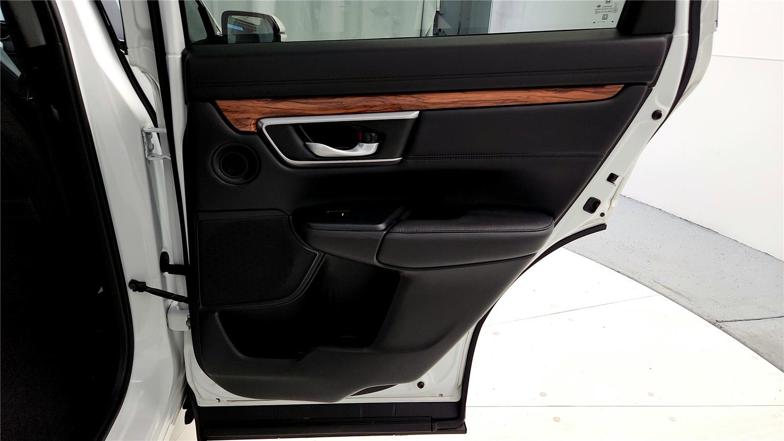 Used 2021 Honda CR-V EX-L image 19