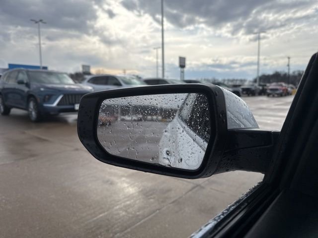 Used 2024 Chevrolet Malibu LT image 54