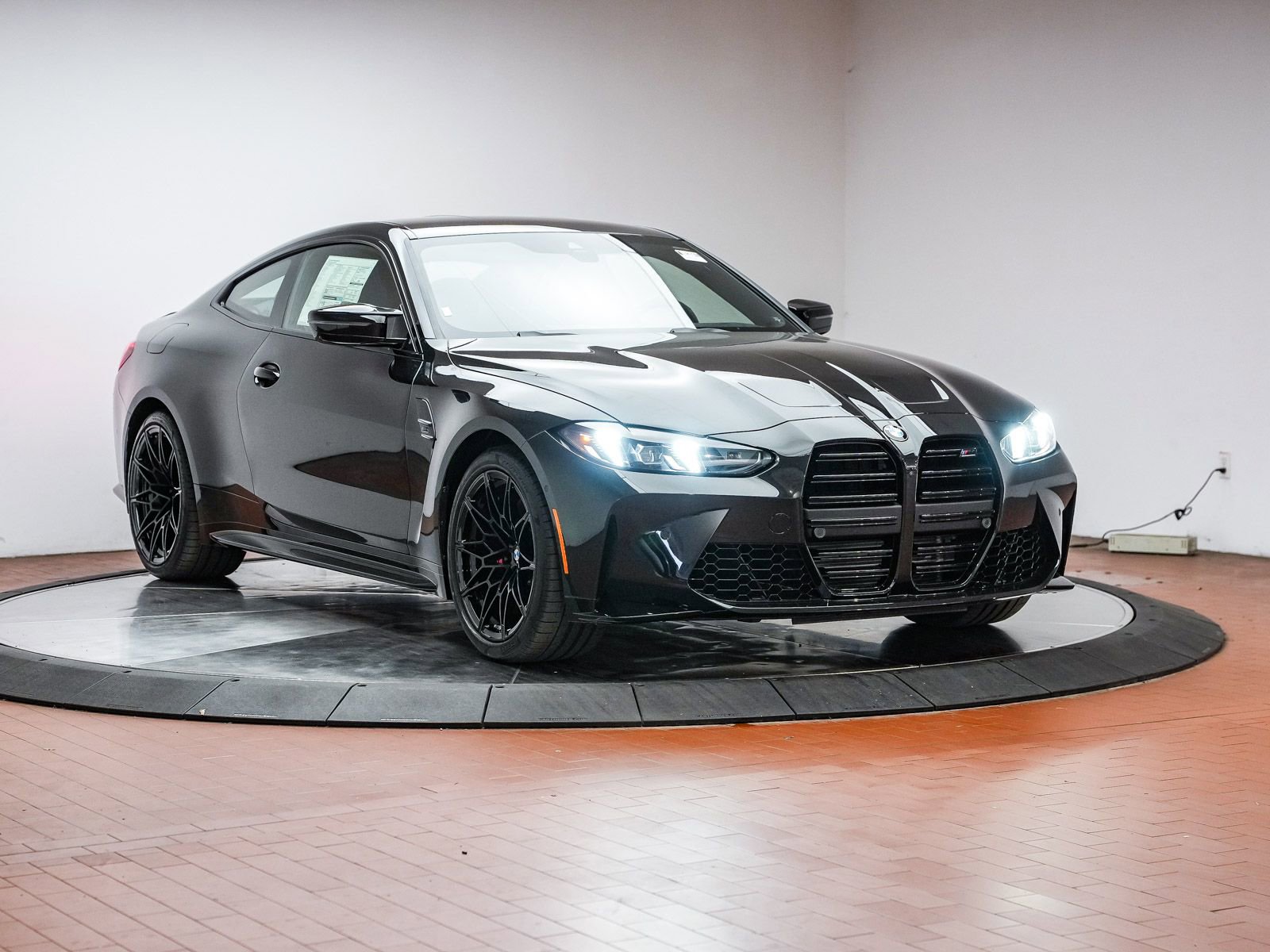 New 2026 BMW M4 Competition w/ Executive Package RWD image 3