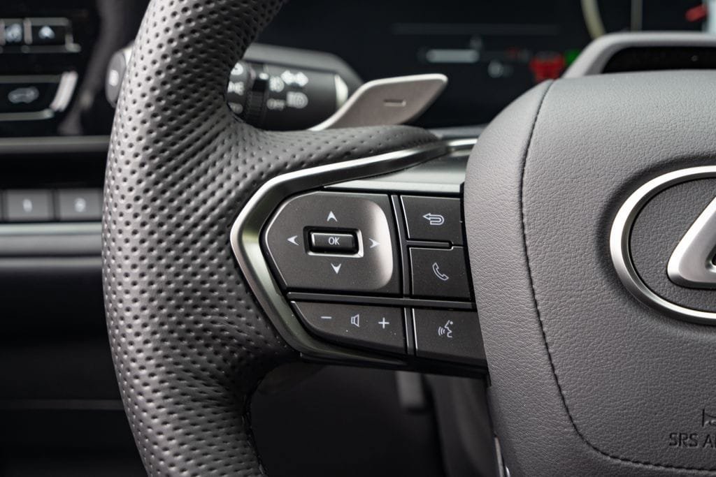 New 2026 Lexus TX 500h AWD image 27