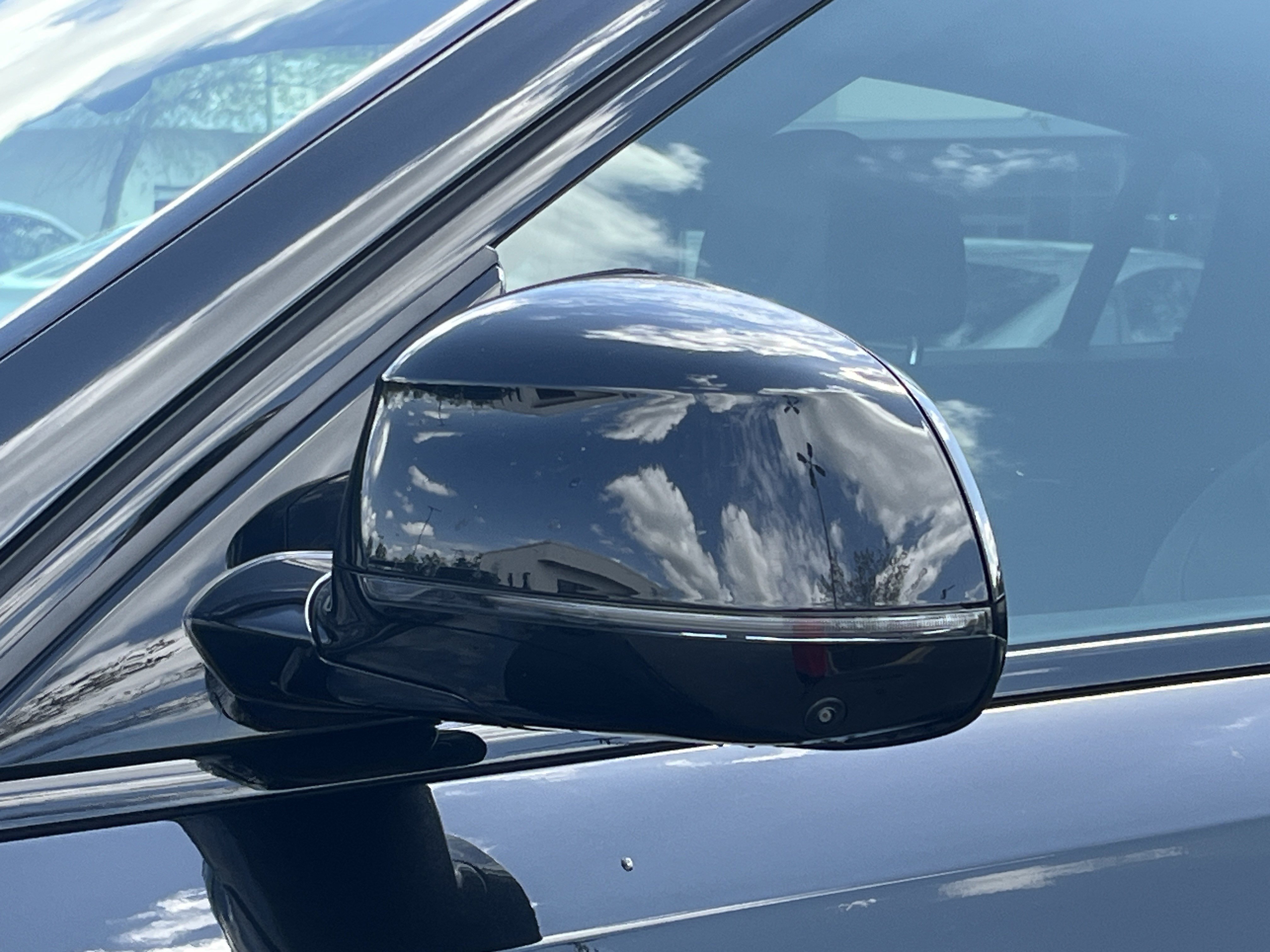 Used 2025 BMW X6 xDrive40i image 30