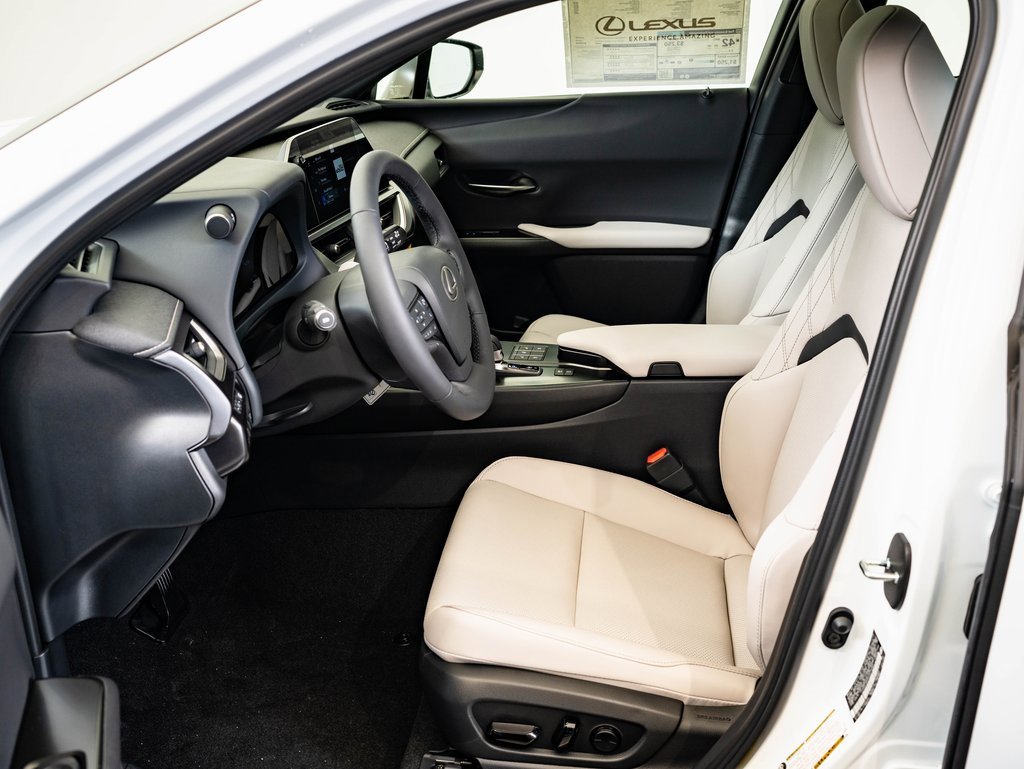 New 2025 Lexus UX 300h AWD image 20