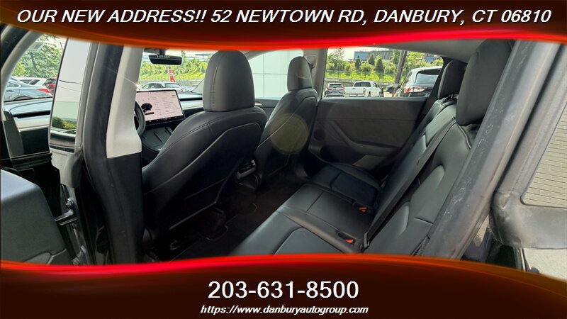 Used 2024 Tesla Model Y 2WD image 24