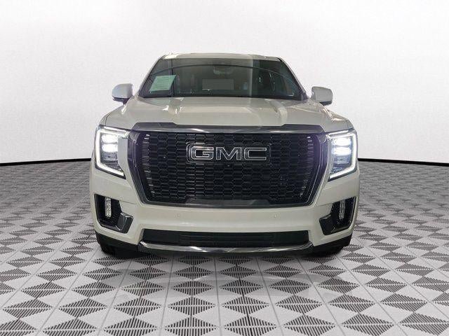 Used 2024 GMC Yukon XL Denali Ultimate AWD/4WD image 2