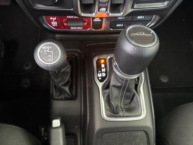 Used 2026 Jeep Gladiator Mojave AWD/4WD image 24