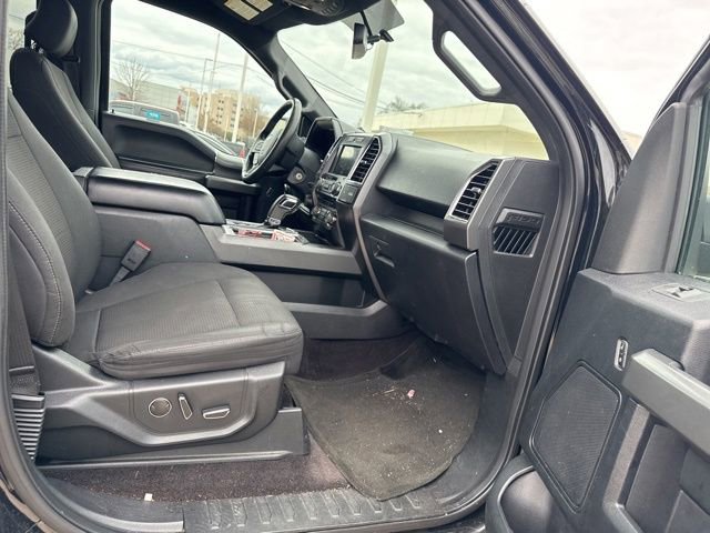 Used 2016 Ford F150 XLT w/ Equipment Group 302A Luxury image 23