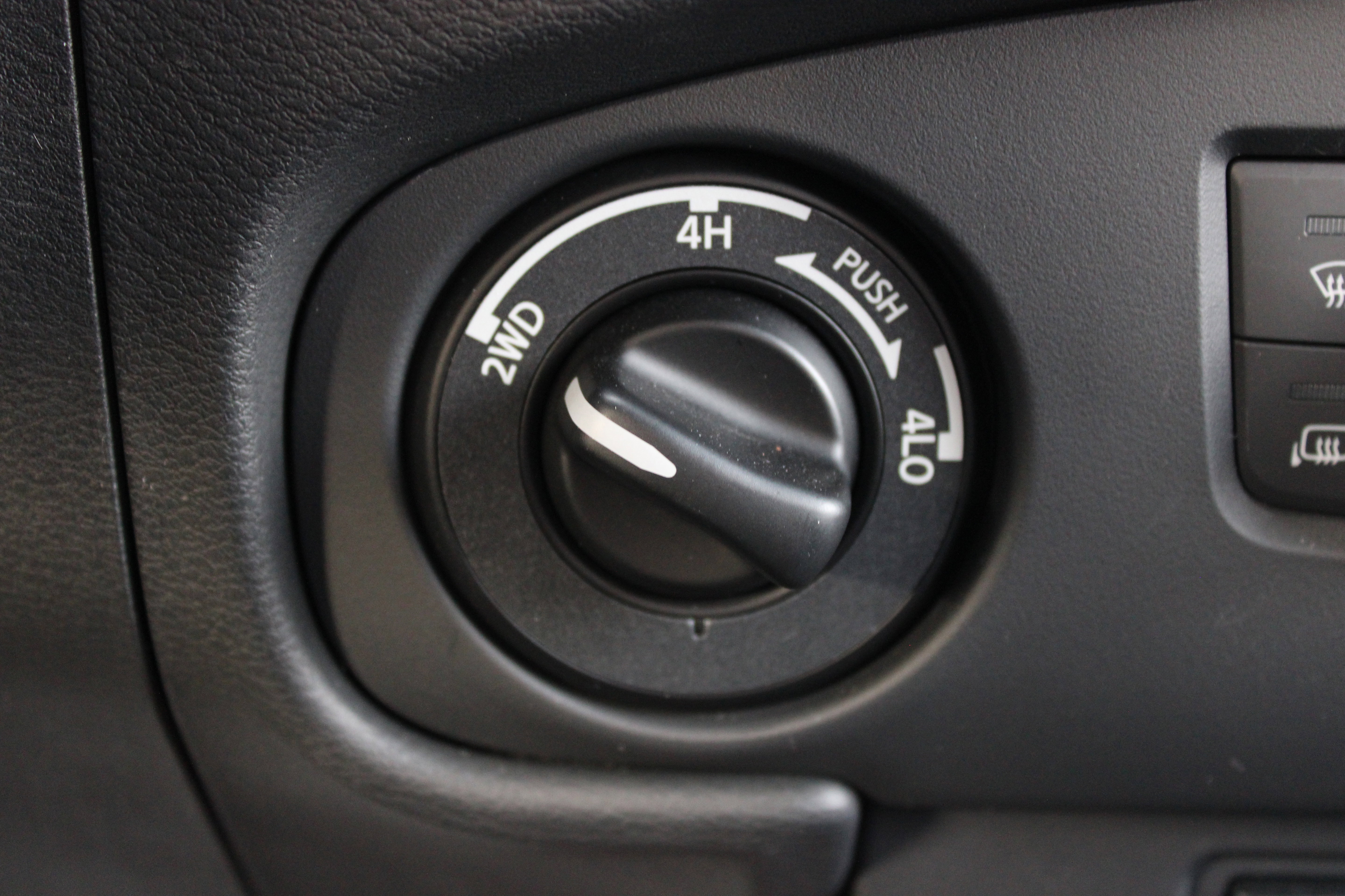 Certified 2023 Nissan Frontier PRO-4X w/ Pro Convenience Package image 19