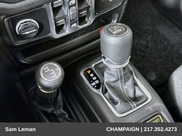 Used 2026 Jeep Wrangler Unlimited Sport AWD/4WD image 16