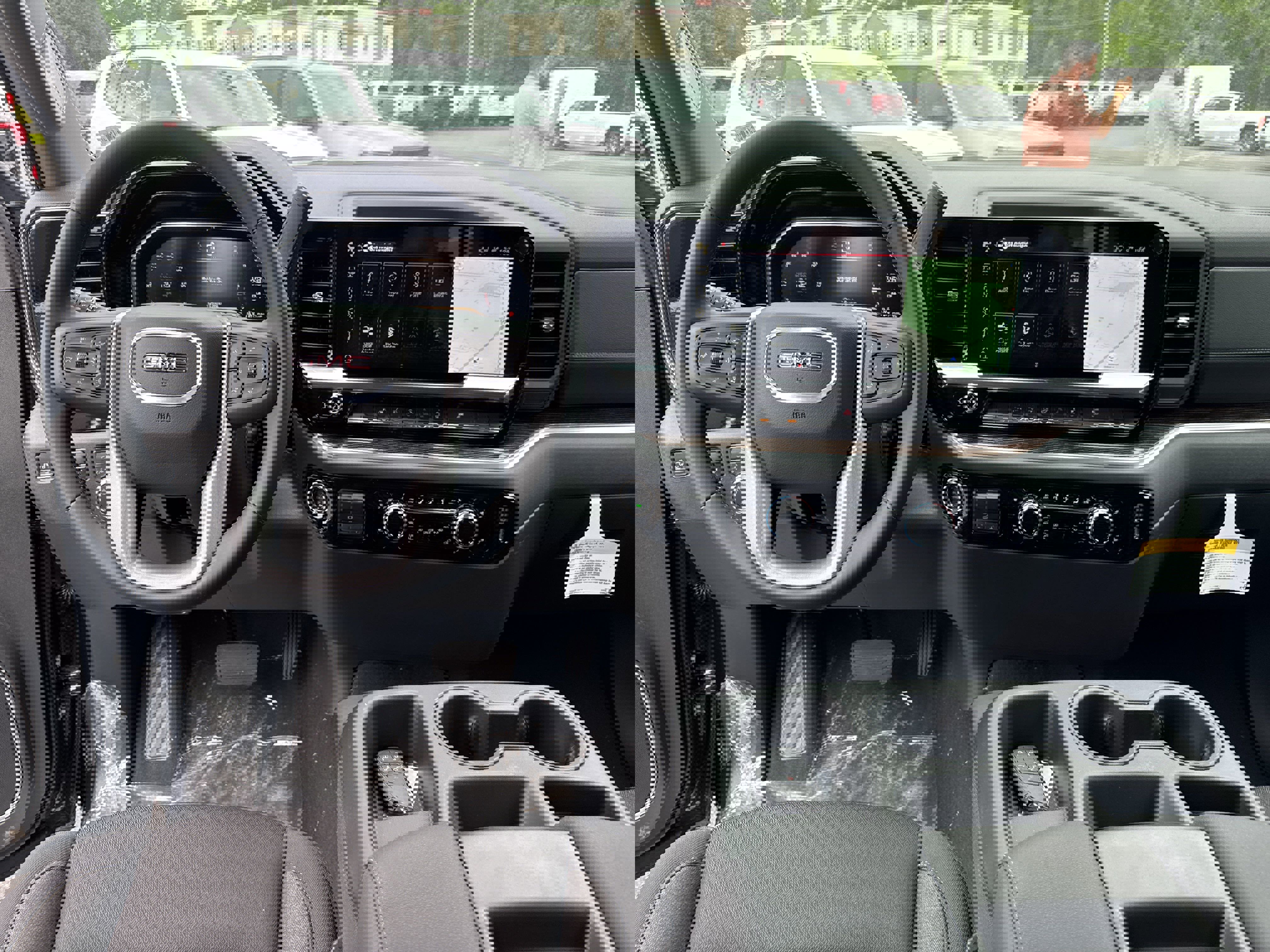 New 2025 GMC Sierra 1500 SLE w/ Preferred Package image 17