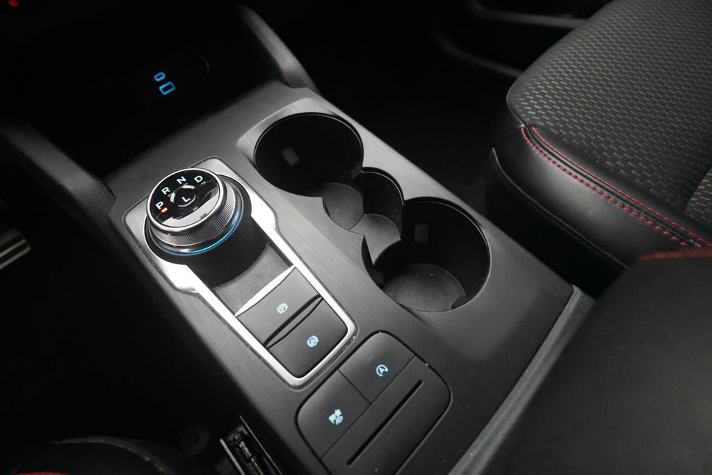 Used 2023 Ford Escape ST-Line image 17