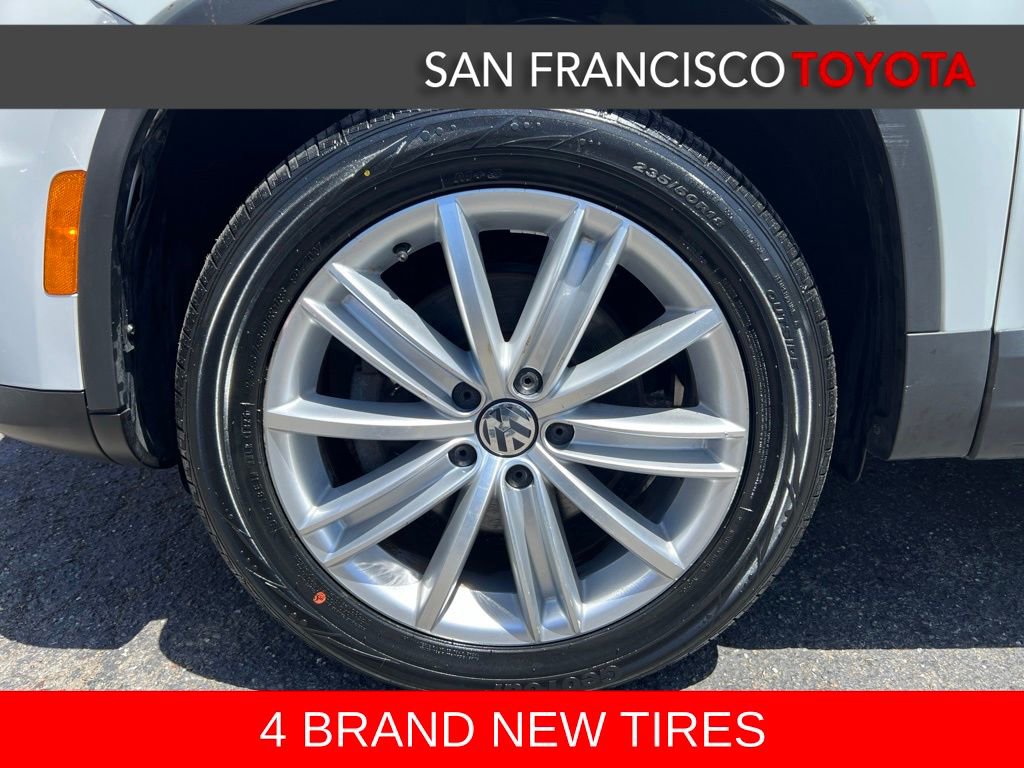 Used 2016 Volkswagen Tiguan SE AWD/4WD image 9