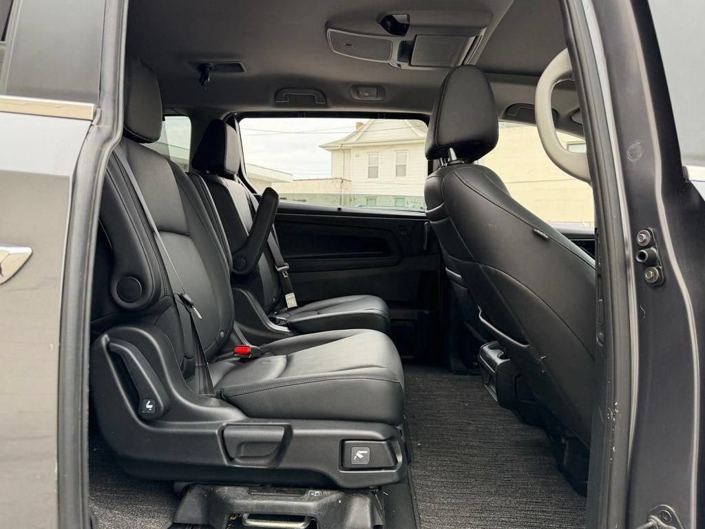 Used 2023 Honda Odyssey Touring image 18