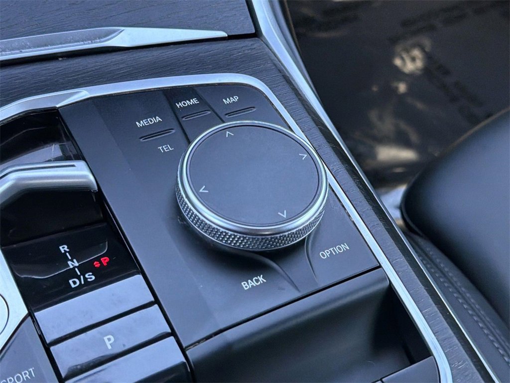 Used 2024 BMW 430i Convertible image 16