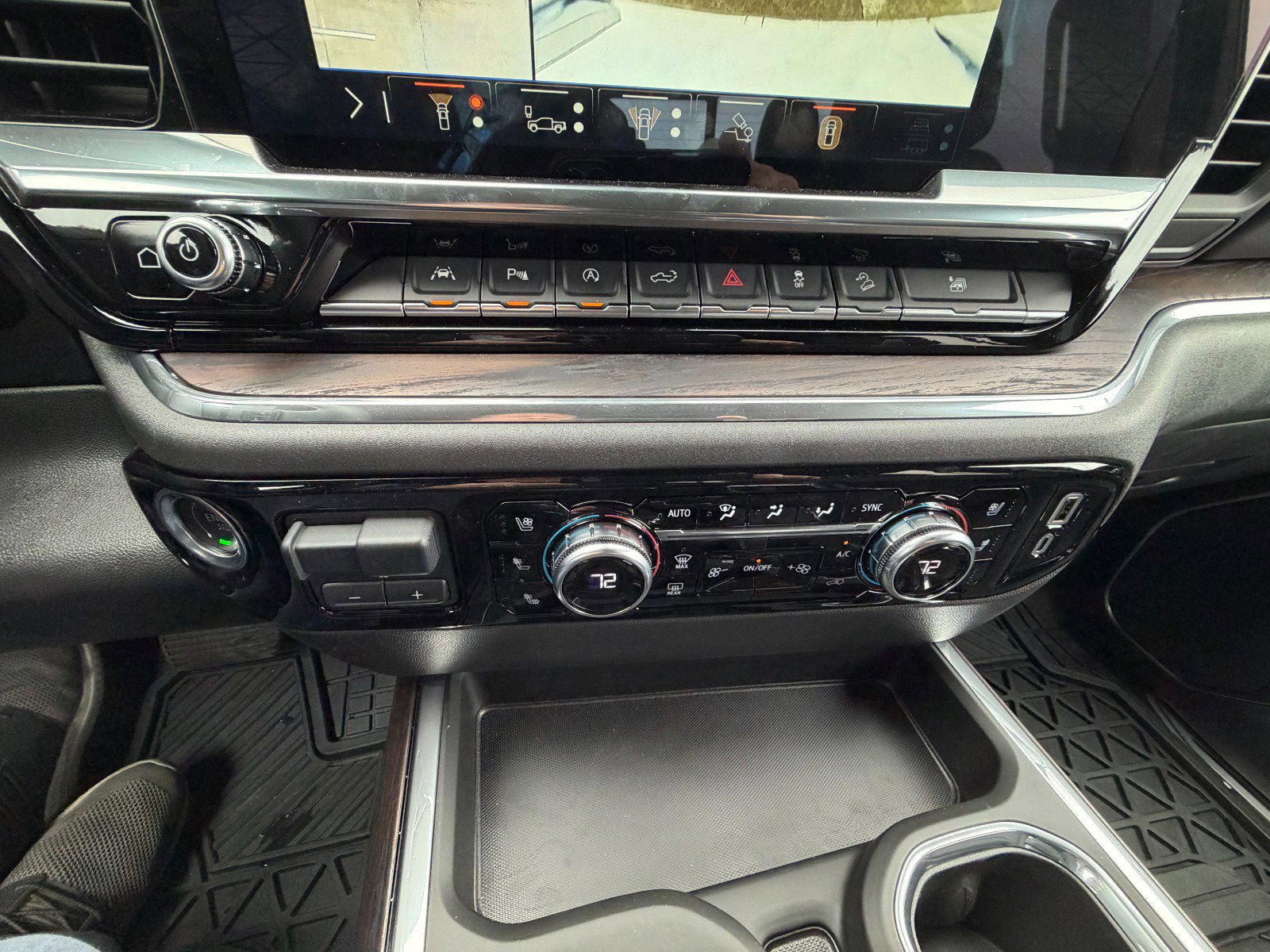 Certified 2025 GMC Sierra 1500 SLT w/ SLT Premium Plus Package image 23