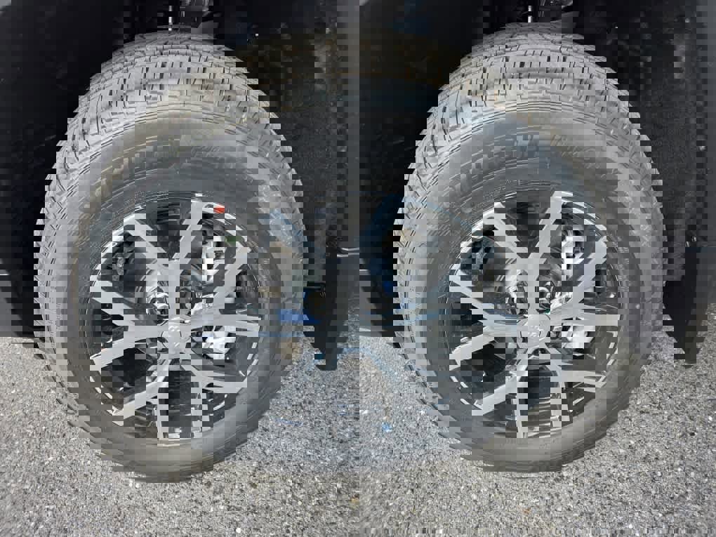 New 2025 Jeep Grand Cherokee Limited w/ MOPAR Finishing Package image 33