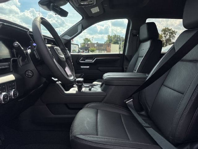 New 2026 GMC Sierra 1500 Denali w/ Technology Package AWD/4WD image 13