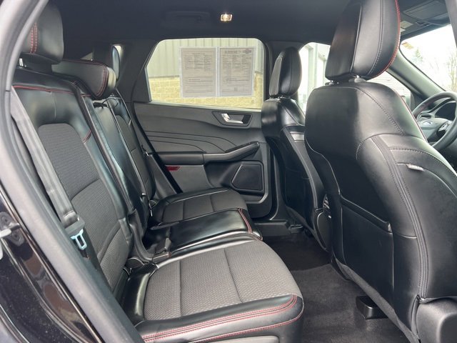 Used 2023 Ford Escape ST-Line image 13