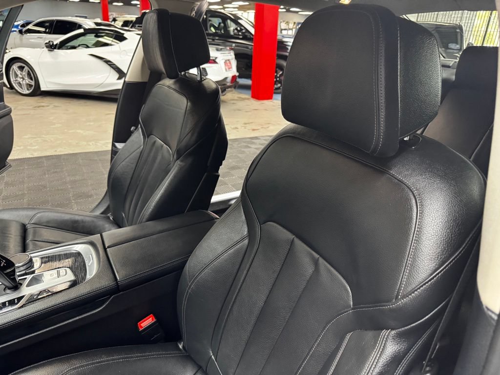Used 2022 BMW 740i RWD image 35