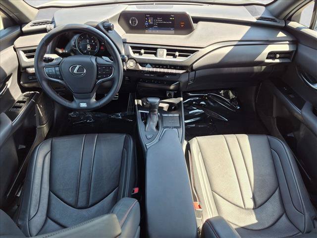 Used 2019 Lexus UX 200 F Sport w/ F Sport Premium Package FWD image 17