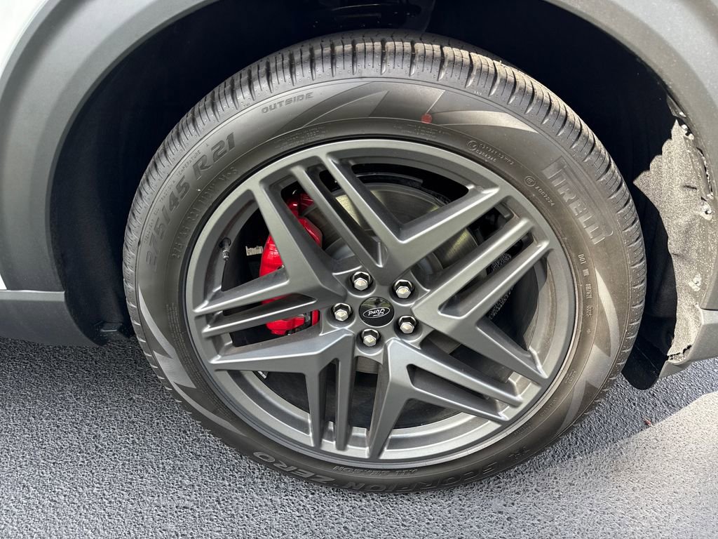 New 2026 Ford Explorer ST w/ Sun And Sound Package image 14