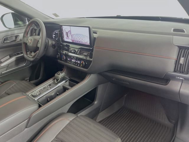 Used 2026 Nissan Pathfinder Rock Creek AWD/4WD image 30