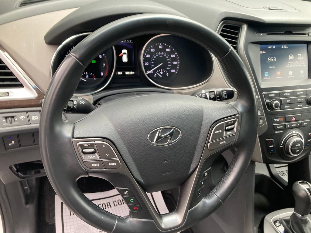 Used 2017 Hyundai Santa Fe Sport image 20