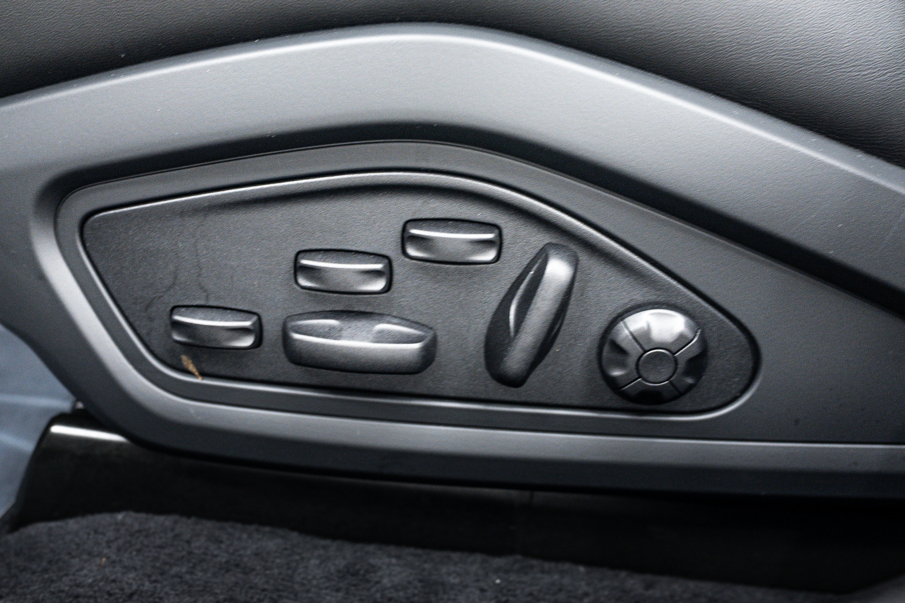 Certified 2023 Porsche Taycan GTS AWD/4WD image 18