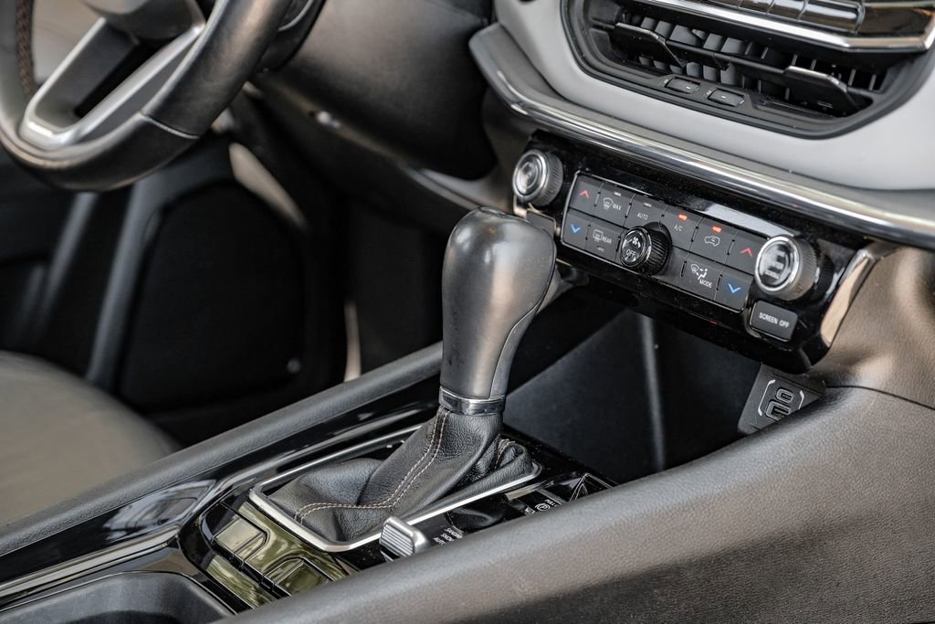 Used 2022 Jeep Compass Limited image 31