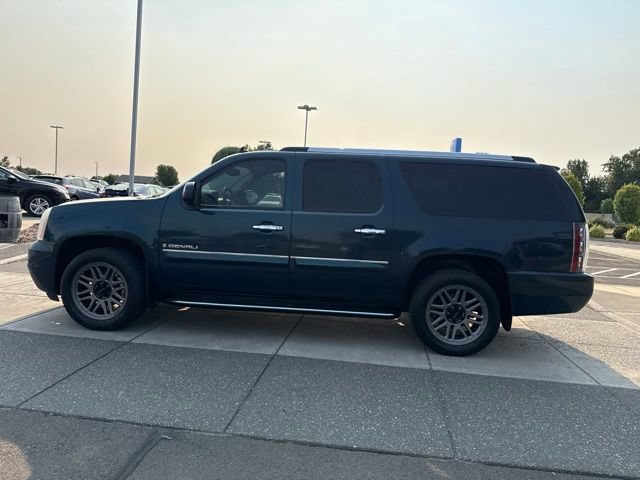 Used 2007 GMC Yukon XL Denali AWD/4WD image 11