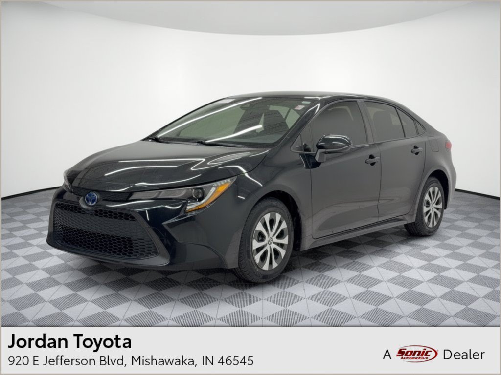 Used 2022 Toyota Corolla LE FWD image 1
