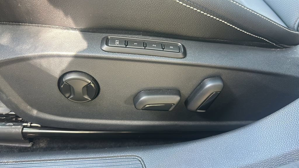 Certified 2026 Volkswagen Jetta SEL FWD image 18