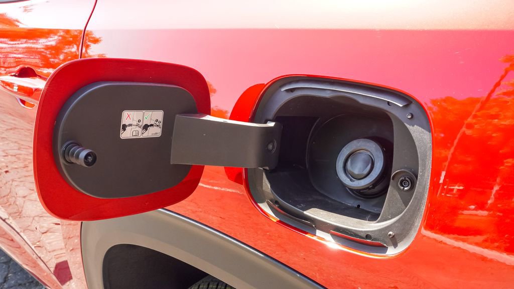 New 2025 GMC Acadia Elevation image 10