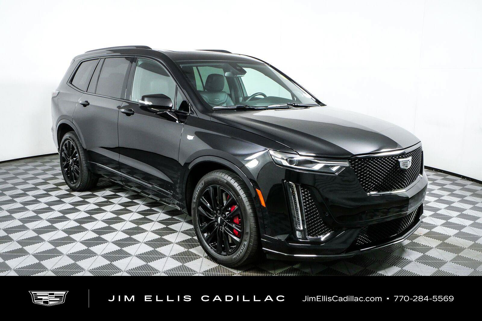 Used 2024 Cadillac XT6 Sport w/ LPO, ONYX Package AWD/4WD image 2