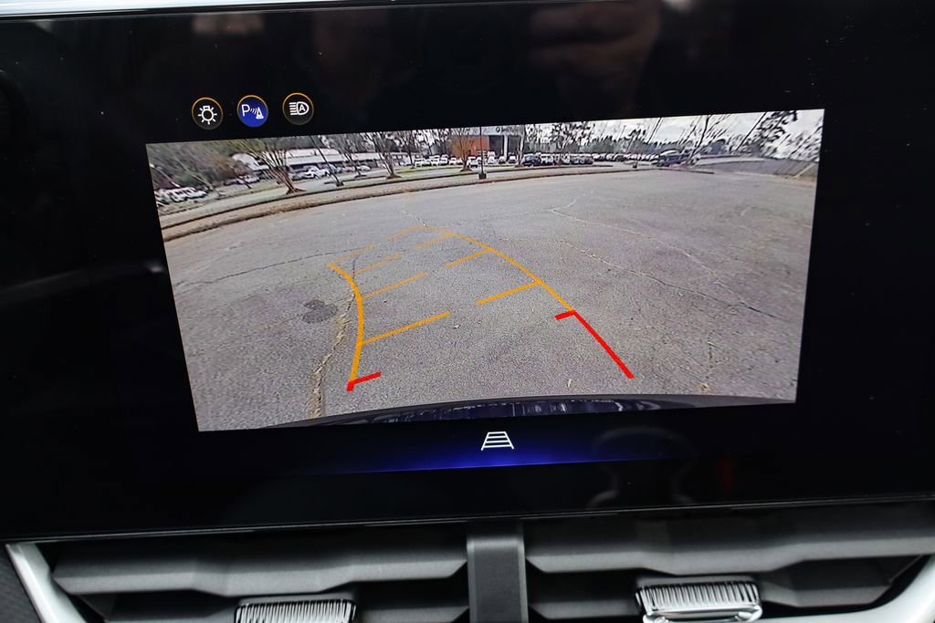 Used 2025 Chevrolet Equinox LT image 31