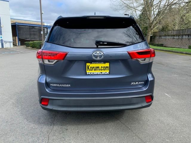 Used 2018 Toyota Highlander XLE image 4
