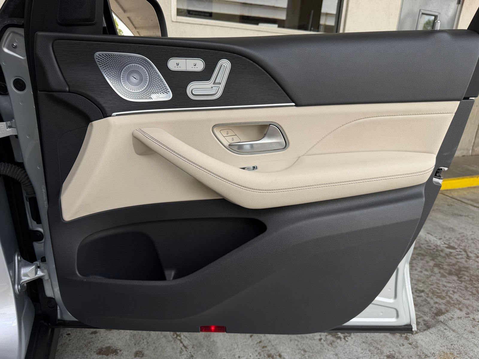 Certified 2020 Mercedes-Benz GLE 350 4MATIC image 21