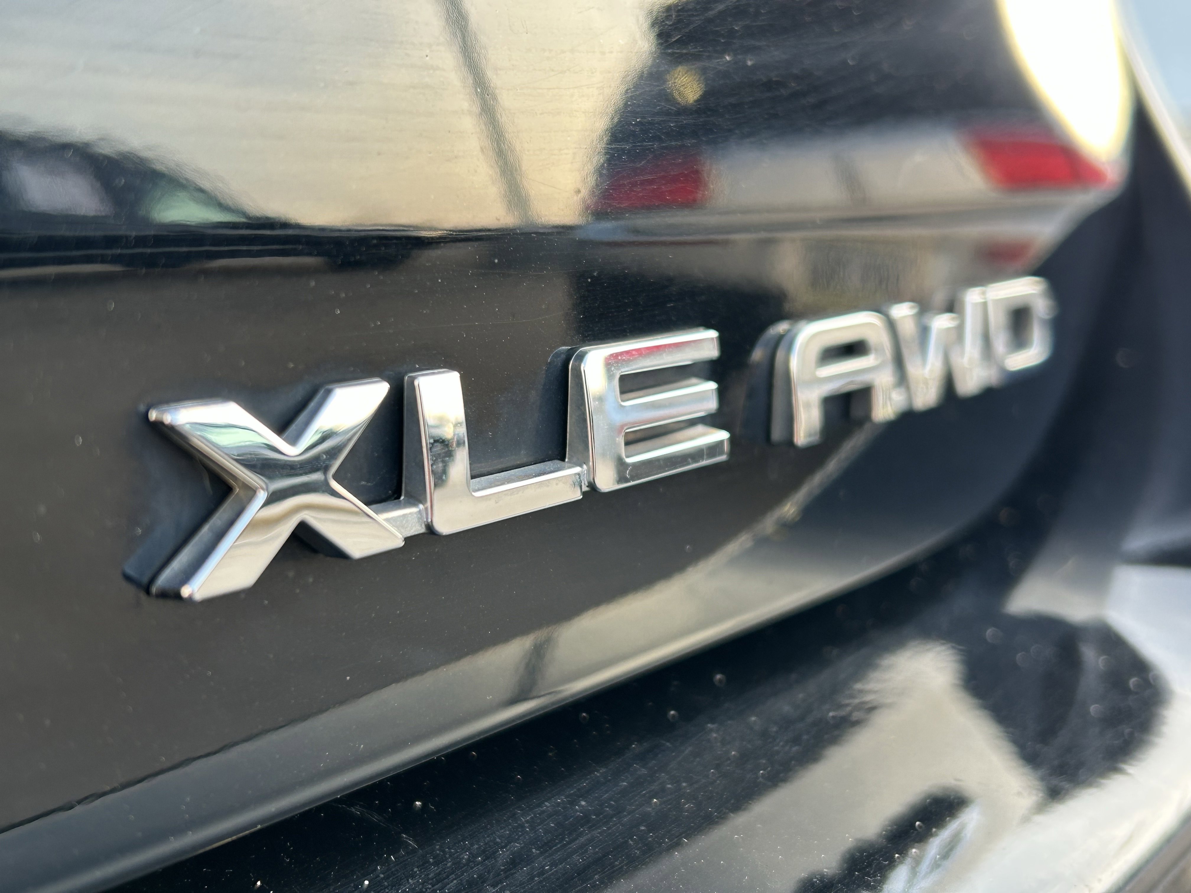 Used 2023 Toyota Highlander XLE image 9