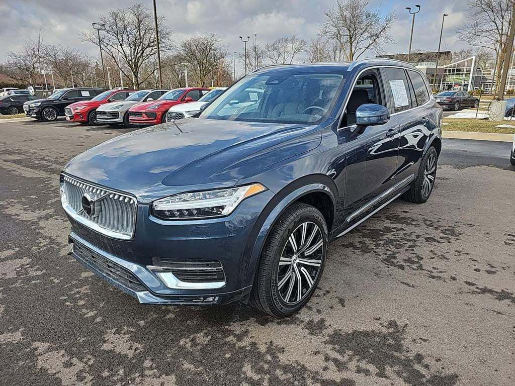 Used 2025 Volvo XC90 B6 Plus