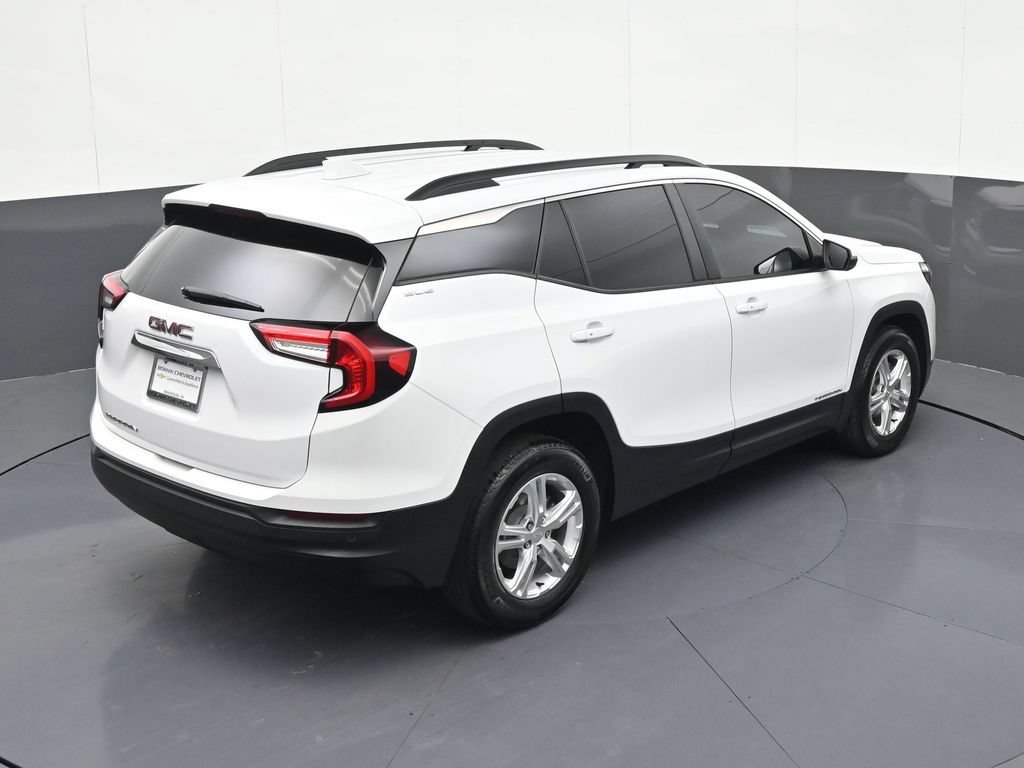Certified 2024 GMC Terrain SLE w/ Driver Convenience Package FWD image 26