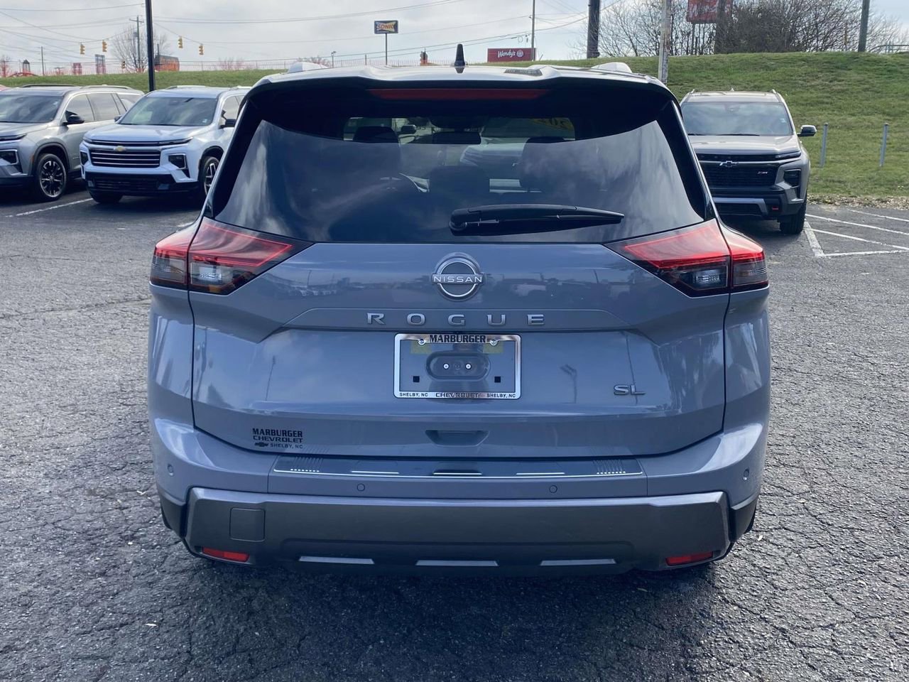 Used 2024 Nissan Rogue SL image 5