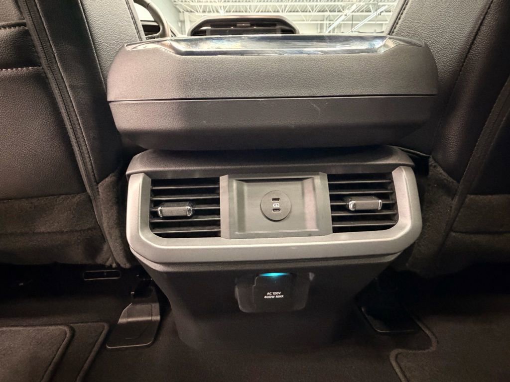 Used 2025 Ford F150 Lariat w/ Tow/Haul Package image 23