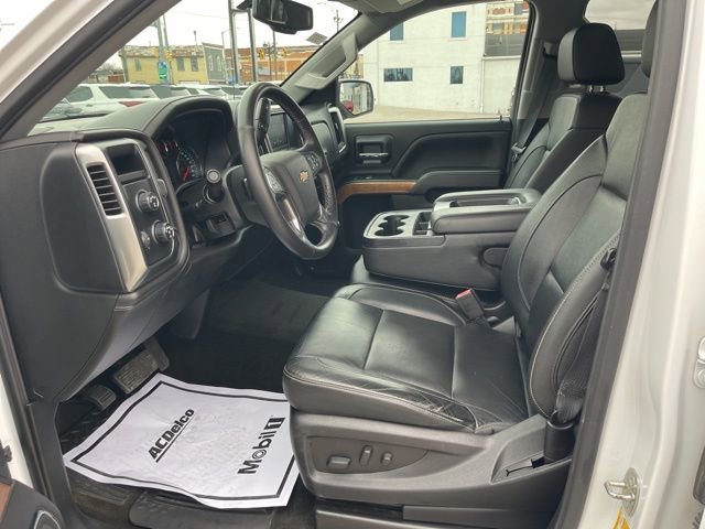 Used 2018 Chevrolet Silverado 1500 LTZ AWD/4WD image 12