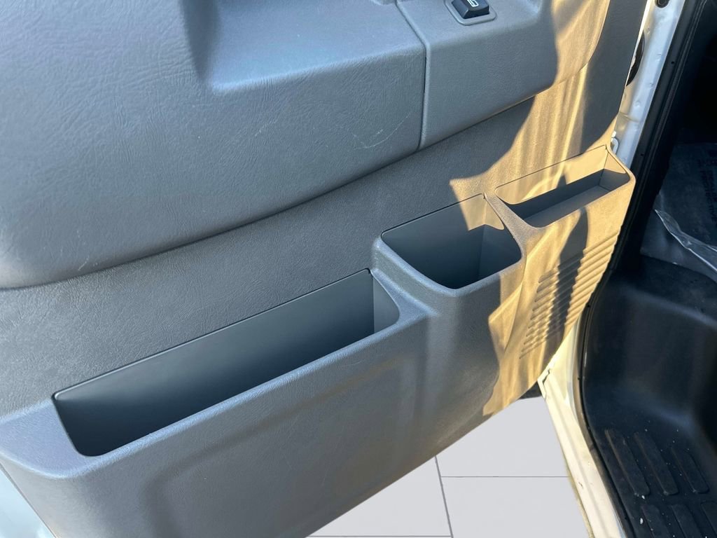 Used 2024 Chevrolet Express 2500 w/ Driver Convenience Package image 22