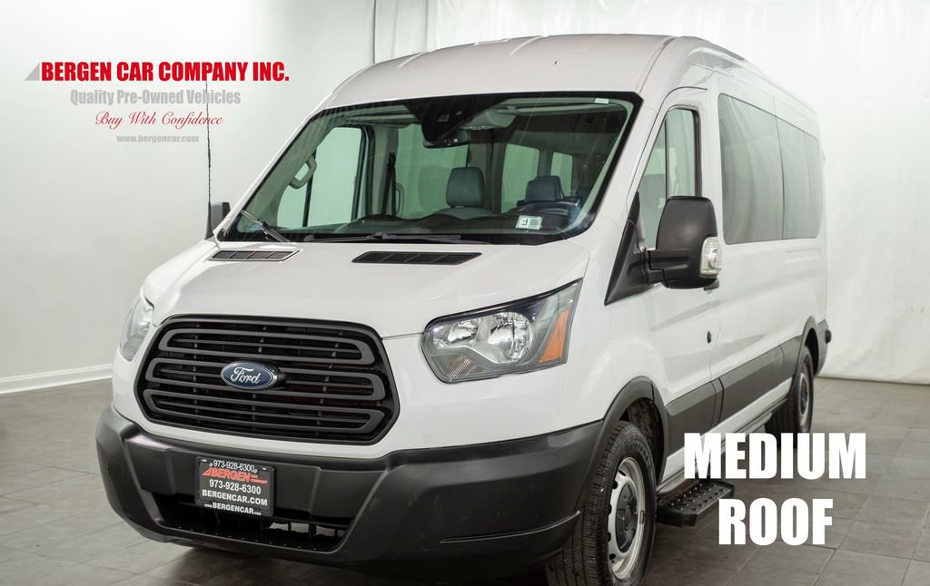 Used 2019 Ford Transit 350 XL image 4