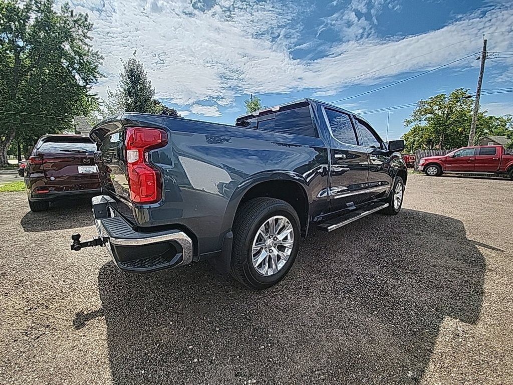Used 2019 Chevrolet Silverado 1500 LTZ AWD/4WD image 29